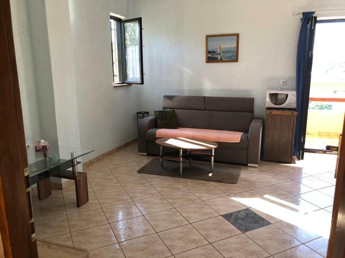 Apartment Jelena Senj  Luaran gambar